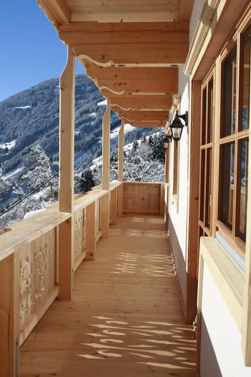 ZellbergHaus Burbachアパートメント 部屋 写真